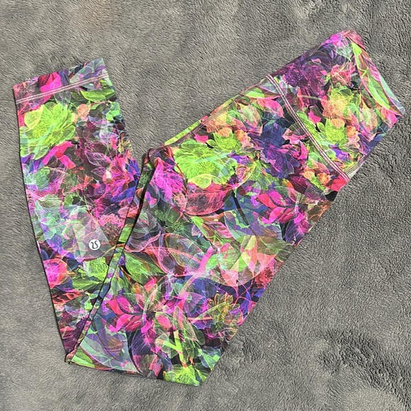 Lululemon leggings - Picture 2 of 3
